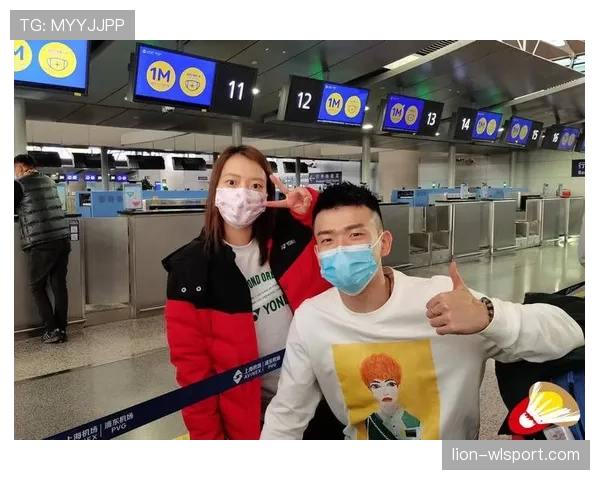 黄雅琼下机场那阵仗,随行比我婚礼还气派 黄雅琼下机场那阵仗,随行比我婚礼还气派